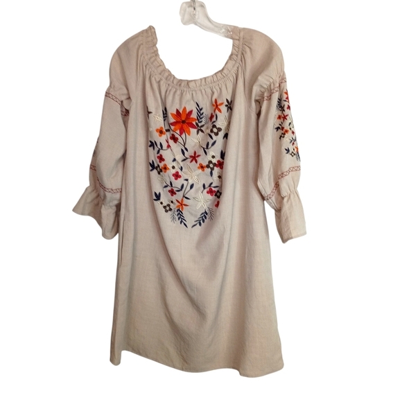 Listicle Dresses & Skirts - Listicle - Embroidered Floral Tunic Dress - Size Large